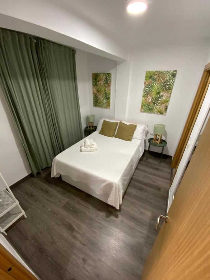 Mendoza Apartamentos Малага Экстерьер фото