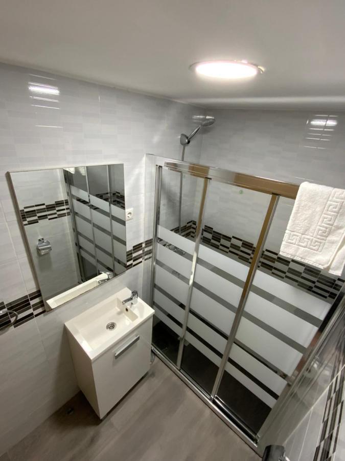 Mendoza Apartamentos Малага Экстерьер фото